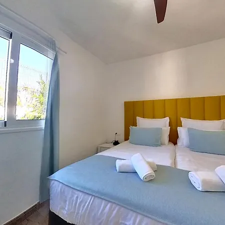 Nautical - Boutique Homes - City Center - Adults Only
