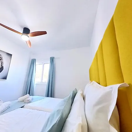 Nautical - Boutique Homes - City Center - Adults Only Apartment *